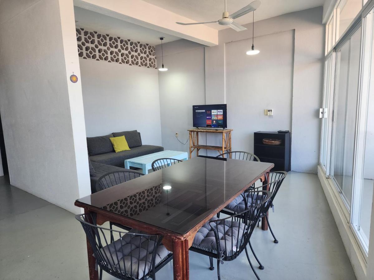 Large And Comfy Apartment, Near Dt And Principal Beach! Zihuatanejo Bagian luar foto